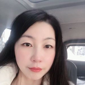 Meet your Posher, Agnes